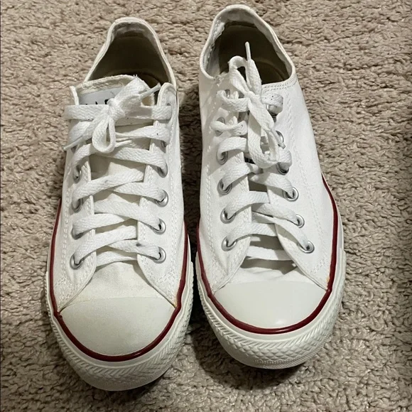 Converse White and Red Low-Top Shoes - Picture 2 of 3